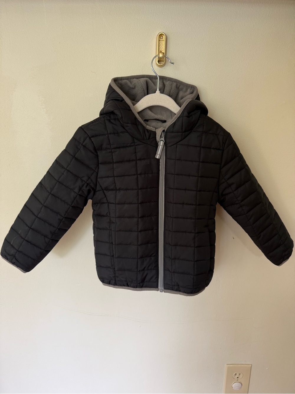 Cat & Jack Black Hooded Quilted Puffer Jacket with Gray Trim